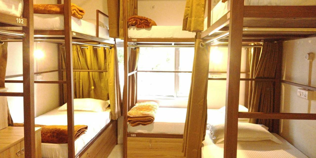 Banaras Hostel Kakarmatha ภายนอก รูปภาพ